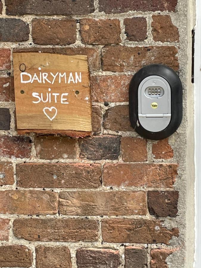 The Dairyman Suite Moreton  Exterior foto